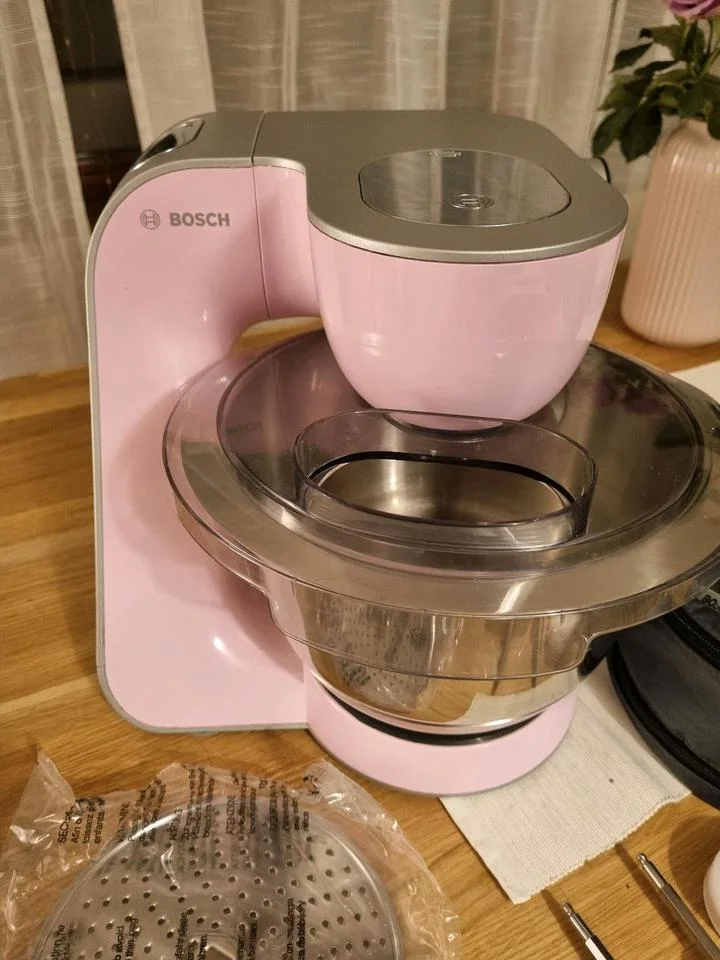 Bosch Küchenmaschine MUM5 (MUM58K20), 1000W Rosa / Zubehör – Bild 7